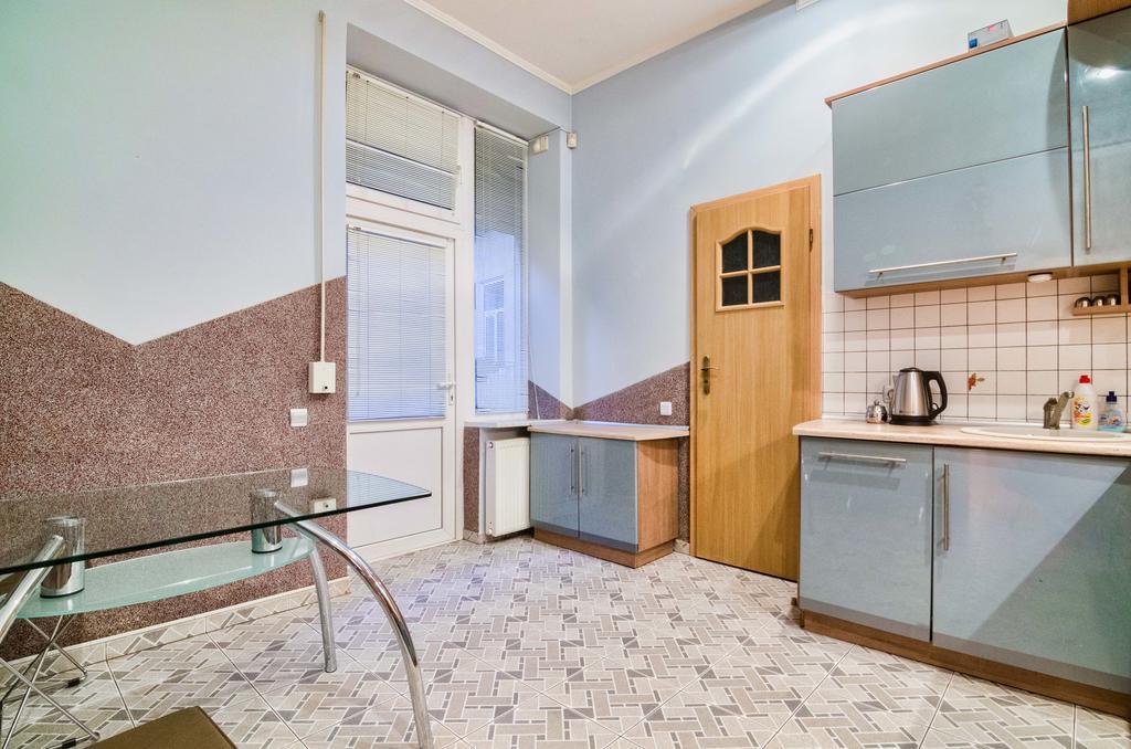 Apartamenty Lesi Ukrainky 17 Lvov Pokoj fotografie